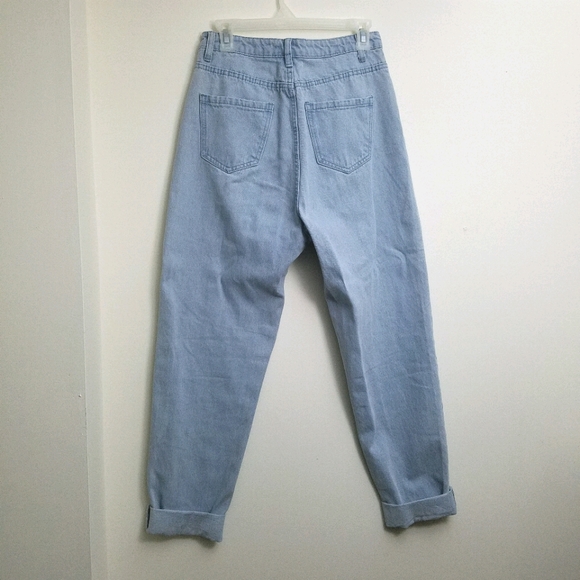 Missguided Mom Jeans - Picture 6 of 11